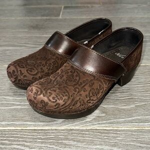 Dansko Prima Floral Suede Brown Leather Clogs Comfort Shoes Wedge Women’s 38